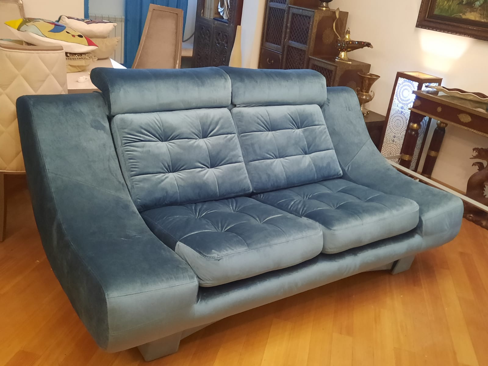 Обивка дивана на дому. Городовиковск